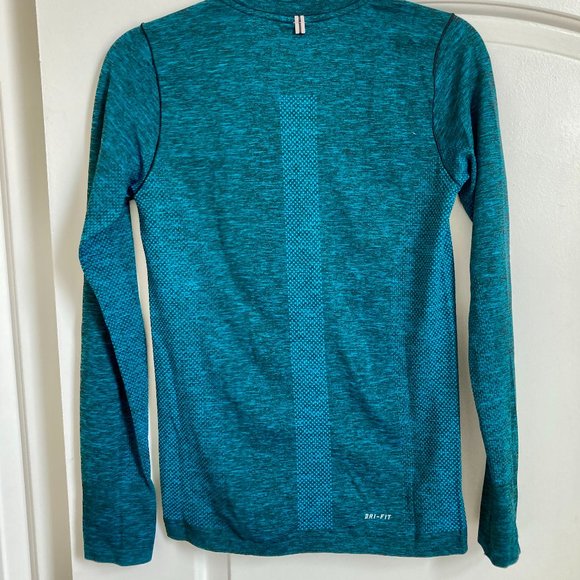 Nike Dri Fit Knit Half Zip running pullover in "Forest Green Heather" S - Picture 4 of 9